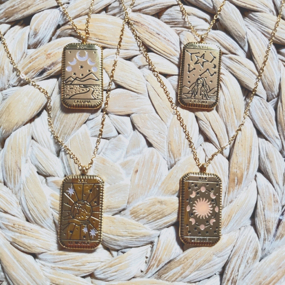 L'ETOILE Star gold tarot card layering necklace moon sun star world boho pendant - Picture 2 of 3